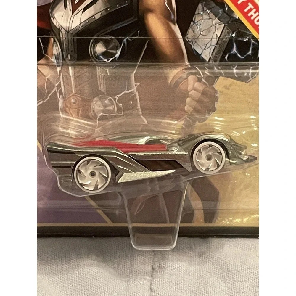 NEW‎ Mattel Hot Wheels Character Cars - Marvel Thor Love & Thunder - Mighty Thor